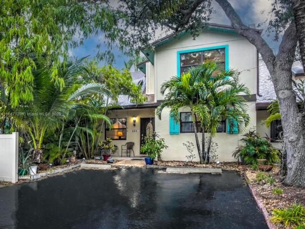 Country Squire, 688 NE 1st St #688, Dania Beach, Florida 33004, image 1