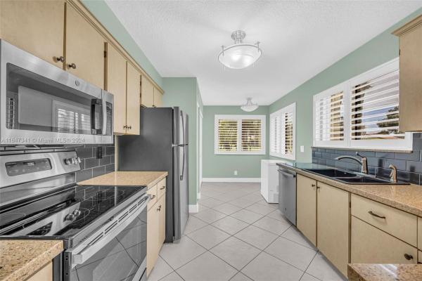 The Gardens, 9351 SW 23rd St #3301, Davie, Florida 33324, image 3