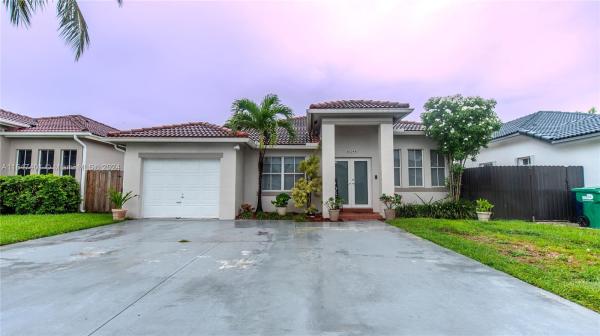 Poinciana At Sunset Lakes, 16248 SW 81st St, Kendall, Florida 33193, image 1