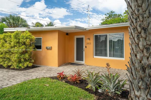 Royal Palm Isles, 3901 NW 19th Ave, Oakland Park, Florida 33309, image 1