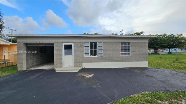Liberty Gardens, 3470 NW 213th Ter, Miami Gardens, Florida 33056, image 1