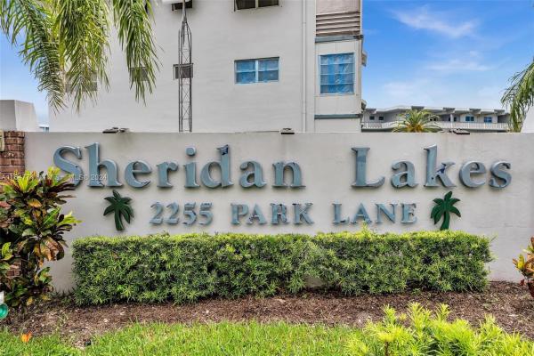 Sheridan Lakes, 2200 Park Ln #101, Hollywood, Florida 33021, image 1
