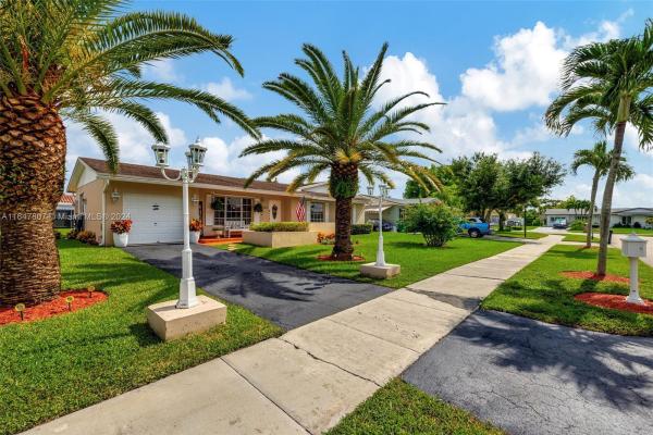 Devon Aire Estates, 12021 SW 108th St, The Crossings, Florida 33186, image 1