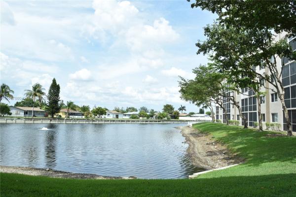 Weldon, 9599 Weldon Cir #A115, Tamarac, Florida 33321, image 1