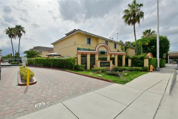Les Jardins, 8310 NW 10th St #3, Fountainebleau, Florida 33126, image 3