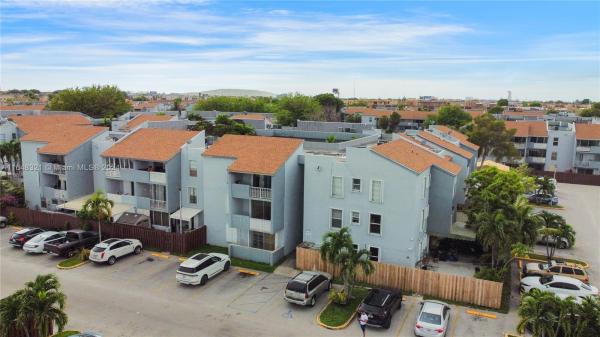 Los Suenos, 1735 W 60th St #M126, Hialeah, Florida 33012, image 1