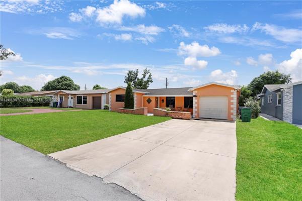 Miramar Tropical, 7916 Ramona St, Miramar, Florida 33023, image 2