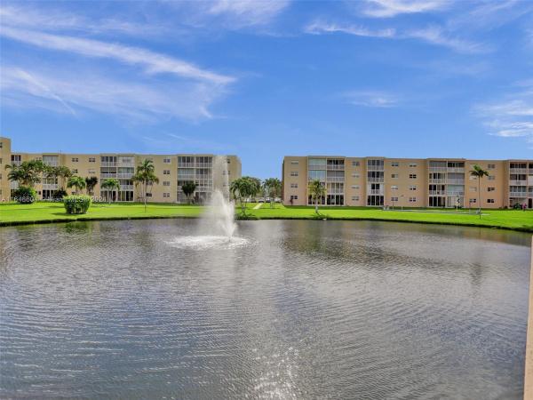 Meadowbrook Lakes, 205 SE 11th Ter #202, Dania Beach, Florida 33004, image 1
