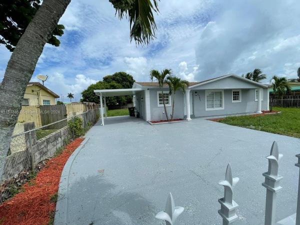 Bankers, 17921 NW 32nd Ave, Miami Gardens, Florida 33056, image 1