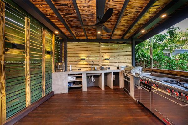 8381 E Dixie Hwy, Miami, Florida 33138, image 3