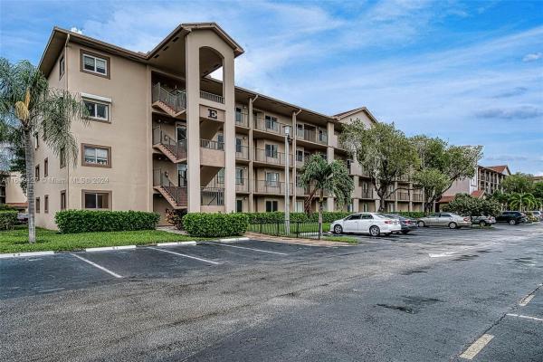 Suffolk At Century Village, 1200 SW 137th Ave #112E, Pembroke Pines, Florida 33027, image 1