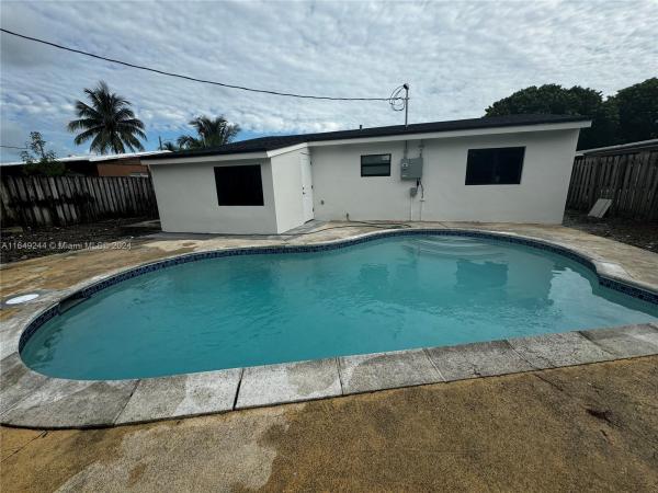 Palm Lane, Miramar, Florida 33023, image 1