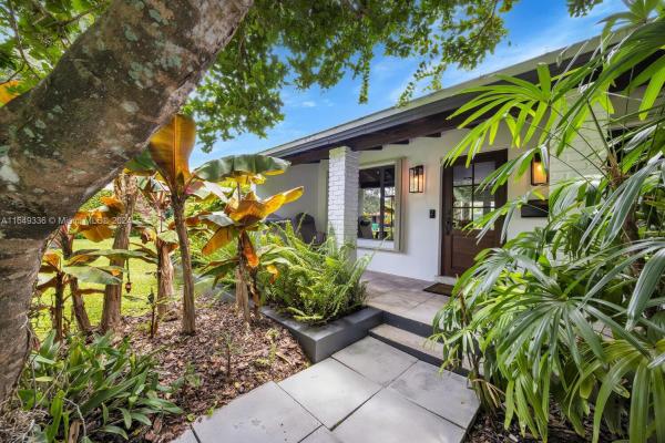 Andrews & Bigman, 7420 SW 117th St, Pinecrest, Florida 33156, image 1
