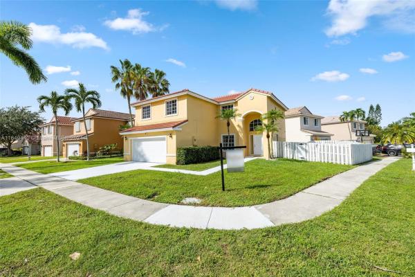 Kensington, 18800 NW 11th St, Pembroke Pines, Florida 33029, image 1
