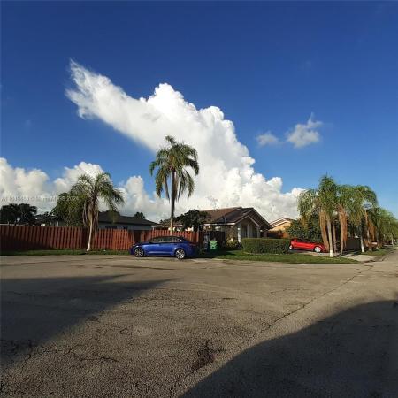 Fantasy Homes, 13442 SW 183rd Ter, Richmond West, Florida 33177, image 3