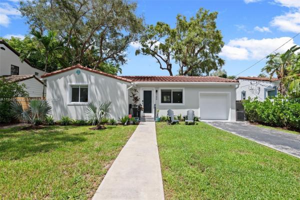 Oakland Grove, 8256 NE 3rd Ct, Miami, Florida 33138, image 2