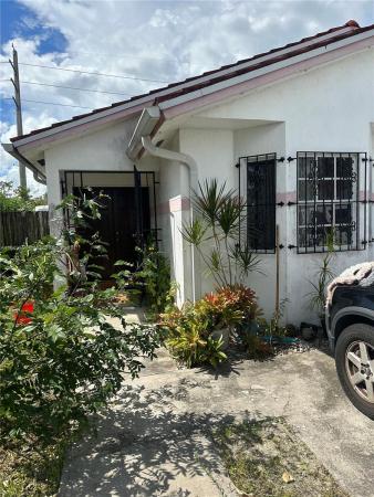 13206 SW 279th Ter, Unincorporated Dade County, Florida 33032, image 2