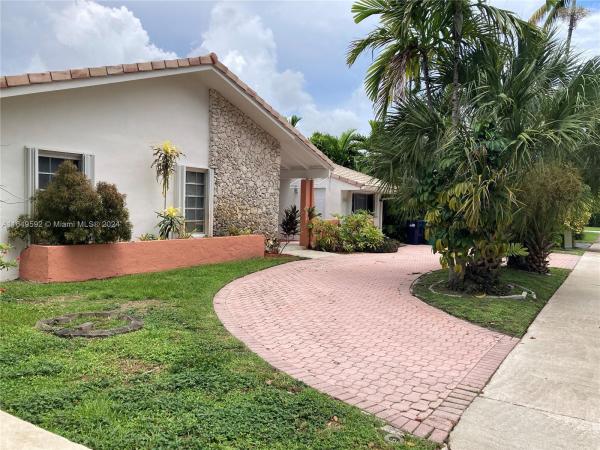 Westbrooke, 10361 SW 20th St, University Park, Florida 33165, image 3