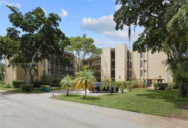 Plantation Pines, 471 N Pine Island Rd #D105, Plantation, Florida 33324, image 1