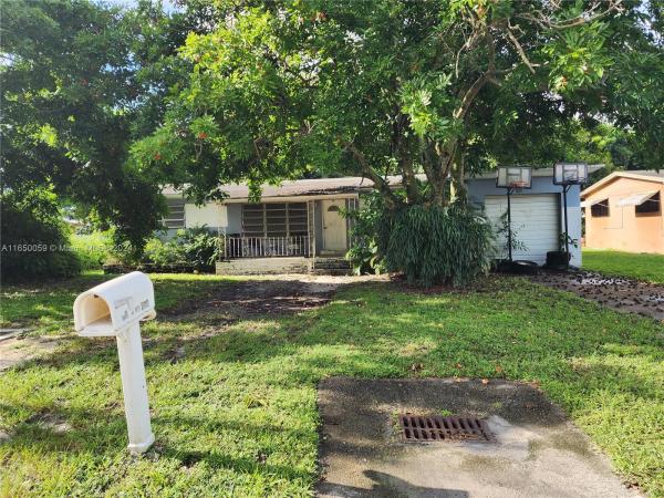 Golf Park, 2530 NW 111th St, Westview, Florida 33167, image 1