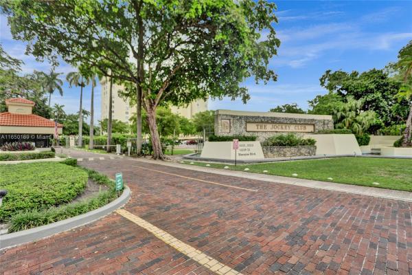 11111 Biscayne Blvd #7F, Miami, Florida 33181, image 1