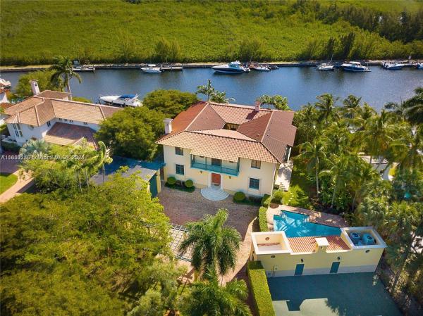 Hammocks Oaks Harbor, 11065 Marin St, Coral Gables, Florida 33156, image 1