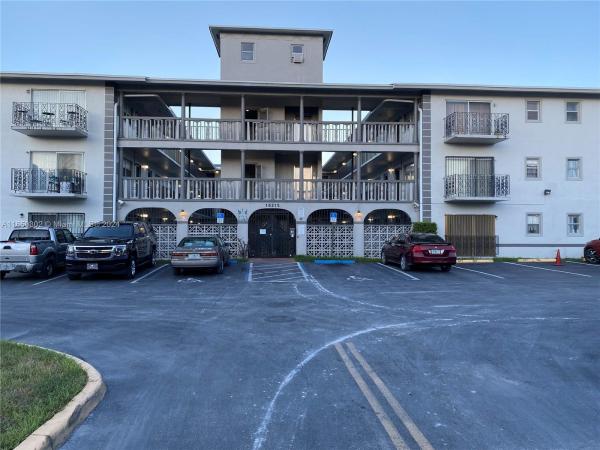 Sevilla Plaza, 16215 NE 18th Ct #204, North Miami Beach, Florida 33162, image 1