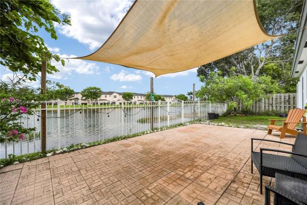 Aruba At Oasis, 2864 NE 1st Dr, Homestead, Florida 33033, image 3