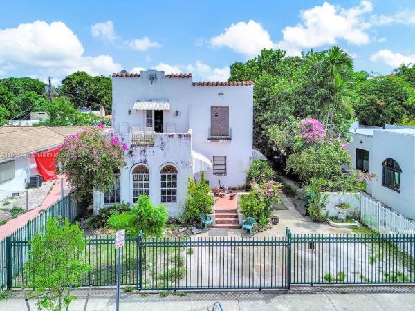 Shenandoah, 1636 SW 9th St, Miami, Florida 33135, image 1