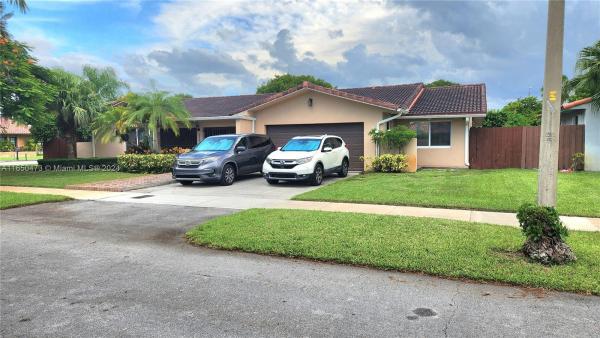 International Gardens, 2140 SW 126th Ct, Tamiami, Florida 33175, image 1