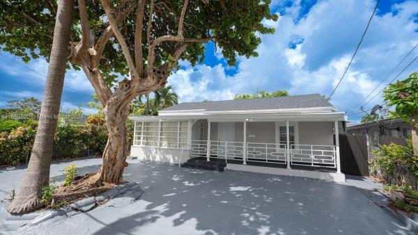 Waterman Park, 550 NW 43rd Pl, Miami, Florida 33126, image 1