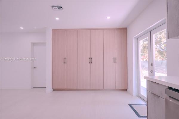Ludlam Groves, 6811 SW 80th St, South Miami, Florida 33143, image 1
