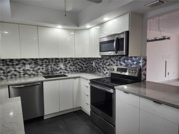 Point East, 2855 Leonard Dr #H406, Aventura, Florida 33160, image 1