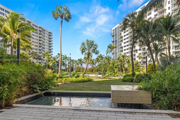 Flamingo South Beach, 1500 Bay Rd #940S, Miami Beach, Florida 33139, image 1