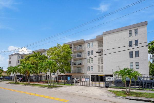 Lancaster, 6950 W 6th Ave #210, Hialeah, Florida 33014, image 1