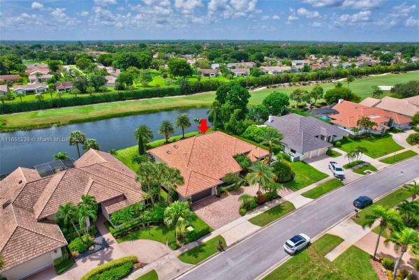 Stonebridge Golf & Country Club, 10762 Stonebridge Blvd, Boca Raton, Florida 33498, image 3