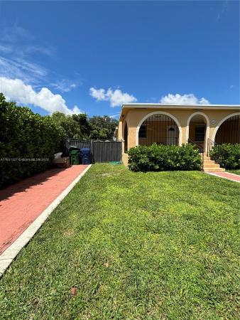Coral Way Village, 8341 SW 36th St, Westchester, Florida 33155, image 1