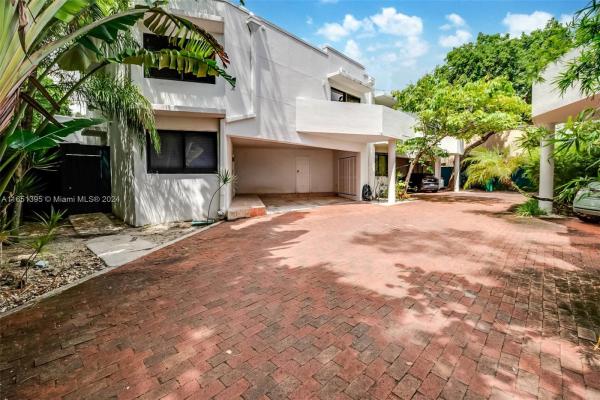 Pent Homestead, 3122 Mary St, Miami, Florida 33133, image 3