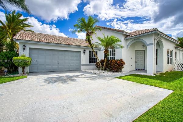 The Islands At Lake Charleston, Lake Worth Beach, Florida 33467, image 1