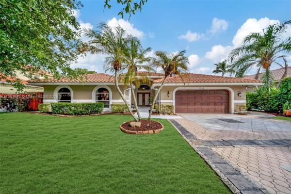Waterside At Coral Creek, 5789 NW 48th Ct, Coral Springs, Florida 33067, image 1