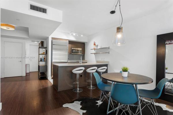 500 Brickell West, 55 SE 6th St #1500, Miami, Florida 33131, image 2