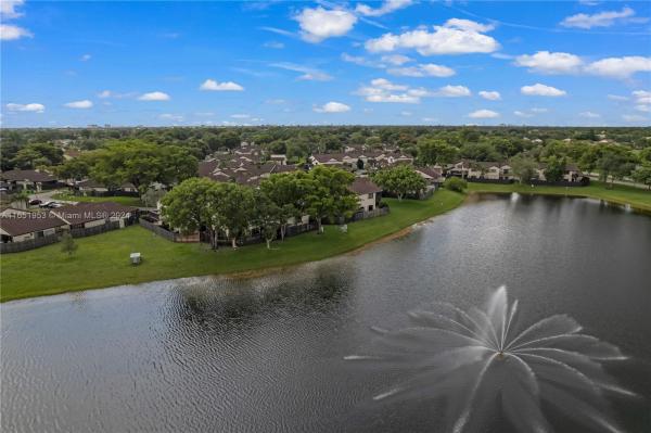 Village Homes At Lakes Of The Meadow, 4831 SW 152nd Ct #F-30, Kendall West, Florida 33185, image 1