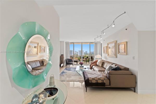 Harbor Tower At The Waterways, 3598 Yacht Club Dr #1904, Aventura, Florida 33180, image 3