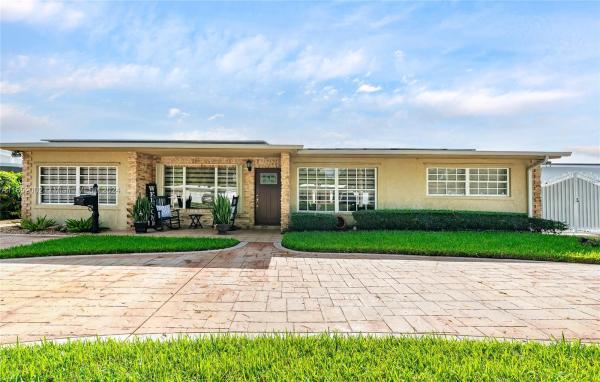 Palm Springs Estates, 5565 W 13th Ave, Hialeah, Florida 33012, image 1