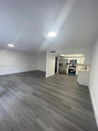 Palm Springs Villas, 7155 W 2nd Way #7155, Hialeah, Florida 33014, image 3