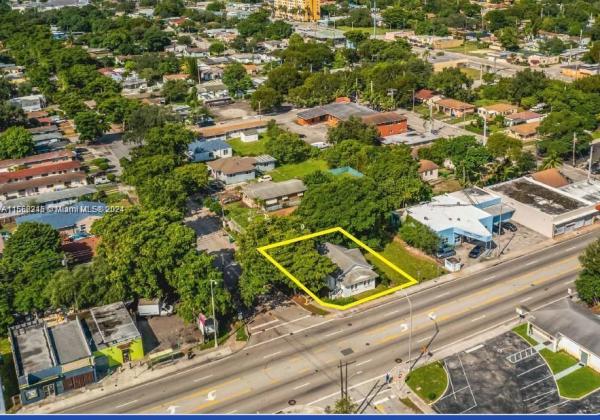 Bowling Green, 5200 NW 7th Ave, Miami, Florida 33127, image 1