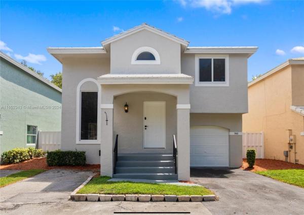 Quatraine At Jacaranda, 9810 NW 2nd Ct, Plantation, Florida 33324, image 1
