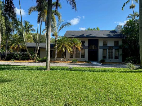 Old Cutler Grove, 8281 SW 187th St, Cutler Bay, Florida 33157, image 1