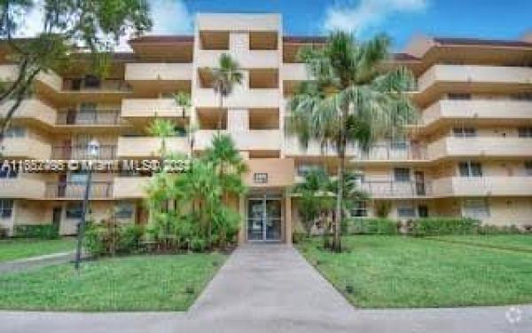Environ 2, 3801 Environ Blvd #118, Lauderhill, Florida 33319, image 1