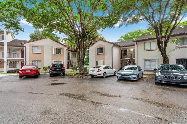 Parc Vista, 9526 SW 140th Ct #9526, Kendall, Florida 33186, image 1
